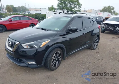 2019 Nissan Kicks Sr из США, поврежденный, VIN 3N1CP5CU1KL531298